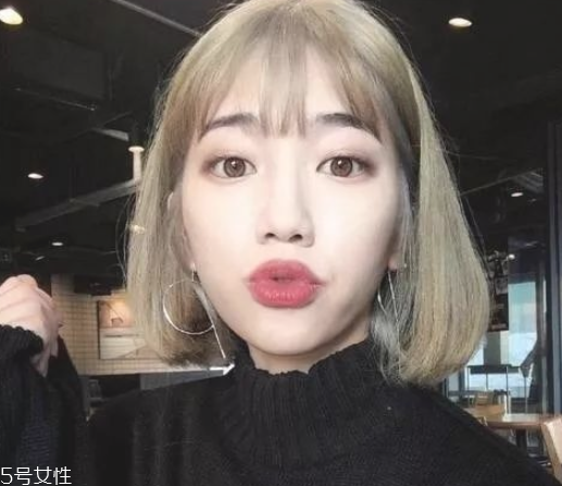 2022韓式齊肩發(fā)型圖片 顯臉小的女生發(fā)型 2022韓式齊肩發(fā)型圖片 顯臉小的女生發(fā)型