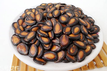 西瓜子是怎么炒的 話梅西瓜子的做法 西瓜子是怎么炒的 話梅西瓜子的做法