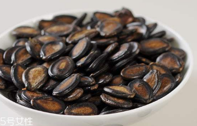 西瓜子是怎么炒的 話梅西瓜子的做法 西瓜子是怎么炒的 話梅西瓜子的做法