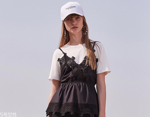 潮牌短袖有哪些 2022夏季潮牌短袖穿搭 潮牌短袖有哪些 2022夏季潮牌短袖穿搭