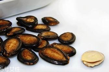 西瓜子是種子還在果實？西瓜子能種出西瓜嗎