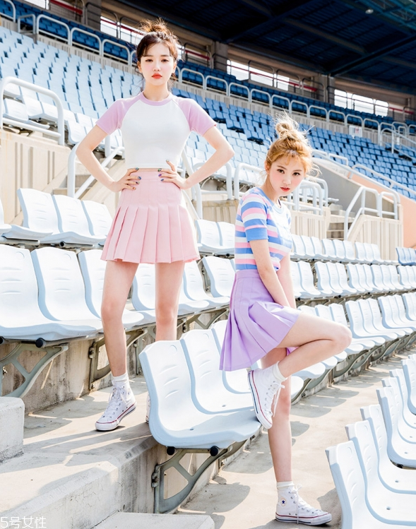 黑t恤變紅怎么辦 黑t恤怎么洗 黑t恤變紅怎么辦 黑t恤怎么洗