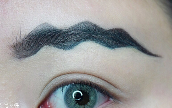 王菊波浪眉怎么畫 王菊同款波浪眉詳細(xì)畫法教程 王菊波浪眉怎么畫 王菊同款波浪眉詳細(xì)畫法教程