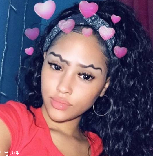 王菊波浪眉怎么畫 王菊同款波浪眉詳細(xì)畫法教程 王菊波浪眉怎么畫 王菊同款波浪眉詳細(xì)畫法教程