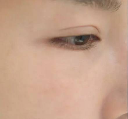 蘭芝紫色隔離好用嗎？黃皮美白利器