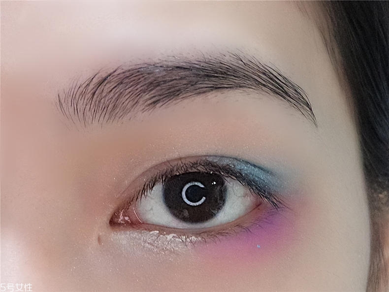 馬卡龍眼影怎么畫 馬卡龍眼妝畫法步驟圖 馬卡龍眼影怎么畫 馬卡龍眼妝畫法步驟圖