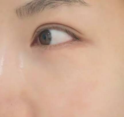 蘭芝紫色隔離好用嗎？黃皮美白利器