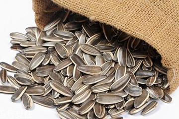 葵瓜子不能和什么一起吃？葵瓜子能和西瓜子一起吃嗎？