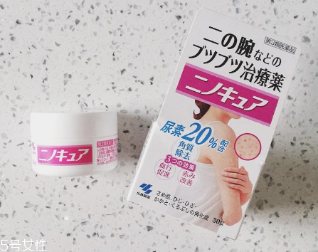 毛周角化是雞皮膚嗎 毛周角化癥怎么治 毛周角化是雞皮膚嗎 毛周角化癥怎么治