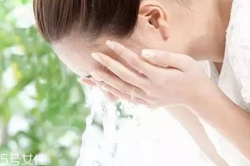 敏感肌能用美白產(chǎn)品嗎？美白產(chǎn)品敏感肌可以用嗎？