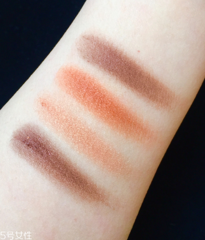 楓葉紅眼影哪個(gè)牌子好 8款熱門(mén)楓葉紅眼影盤(pán)點(diǎn)