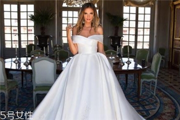 婚紗一般多少錢一套？婚紗買多少錢的合適？