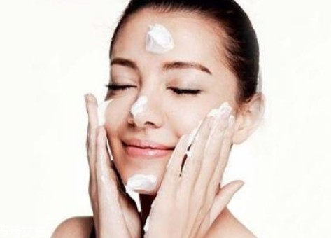 敏感肌可以用水楊酸嗎？水楊酸適合敏感肌嗎？