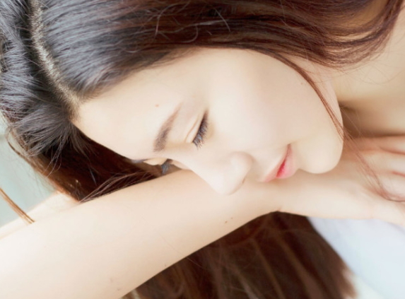 雙眼皮修復(fù)價(jià)錢是多少？雙眼皮修復(fù)要做幾次