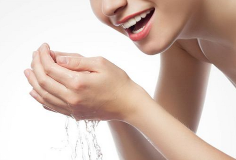 敏感肌如何去閉口？敏感肌有閉口怎么辦？