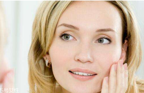 敏感肌如何處理黑頭？敏感皮膚如何去黑頭？