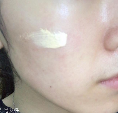 植村秀粉底液哪款好用 花瓣輕肌和塑顏光感哪個(gè)好 植村秀粉底液哪款好用 花瓣輕肌和塑顏光感哪個(gè)好