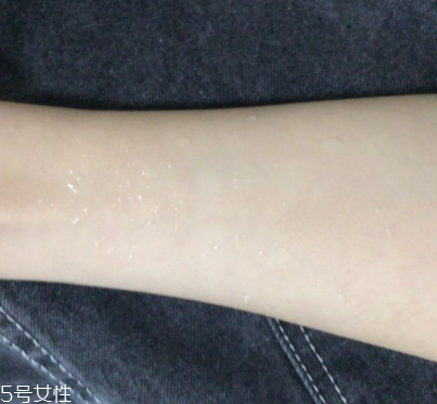 植村秀粉底液哪款好用 花瓣輕肌和塑顏光感哪個(gè)好 植村秀粉底液哪款好用 花瓣輕肌和塑顏光感哪個(gè)好