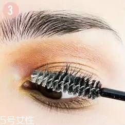 日常復(fù)古眼妝畫法圖解 日常復(fù)古眼妝為氣質(zhì)加分 日常復(fù)古眼妝畫法圖解 日常復(fù)古眼妝為氣質(zhì)加分