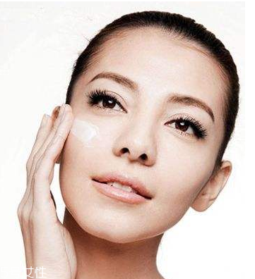 干皮適合乳液還是面霜？