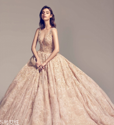 婚紗放在哪里好？婚紗存放方法