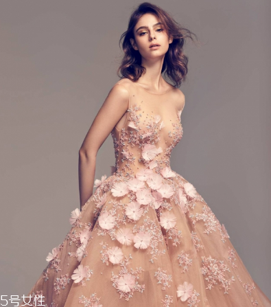 婚紗放在哪里好？婚紗存放方法