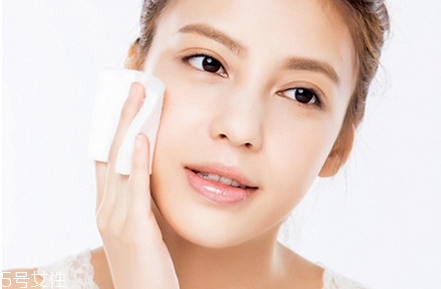 混合性皮膚怎么判斷 怎么看自己是不是混合性皮膚 混合性皮膚怎么判斷 怎么看自己是不是混合性皮膚