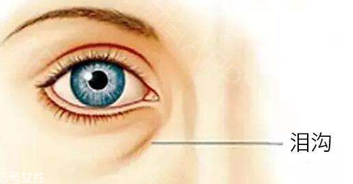 淚溝型黑眼圈怎么遮瑕 淚溝型黑眼圈的遮瑕方法 淚溝型黑眼圈怎么遮瑕 淚溝型黑眼圈的遮瑕方法