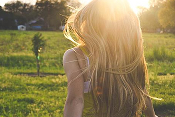 種植牙和鑲牙哪個更好？種植牙和鑲牙區(qū)別