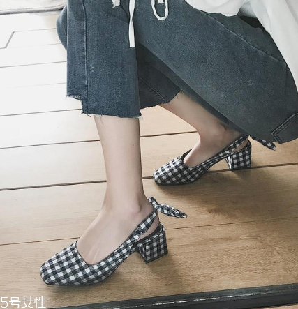 復古服裝搭配圖片 復古風衣服搭配技巧 復古服裝搭配圖片 復古風衣服搭配技巧