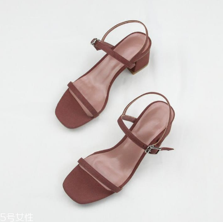 復古服裝搭配圖片 復古風衣服搭配技巧 復古服裝搭配圖片 復古風衣服搭配技巧