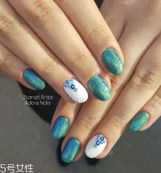 貝殼美甲圖片2022新款式夏天 俏皮又仙氣的4款貝殼指甲 貝殼美甲圖片2022新款式夏天 俏皮又仙氣的4款貝殼指甲