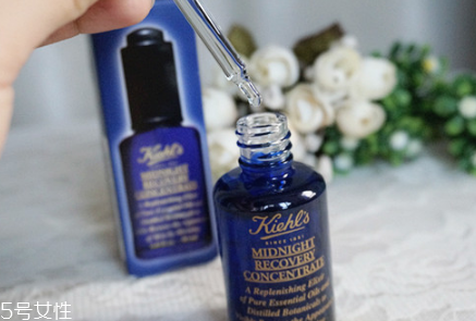 精華油和精華液哪個更好 精華油和精華液哪個好 精華油和精華液哪個更好 精華油和精華液哪個好