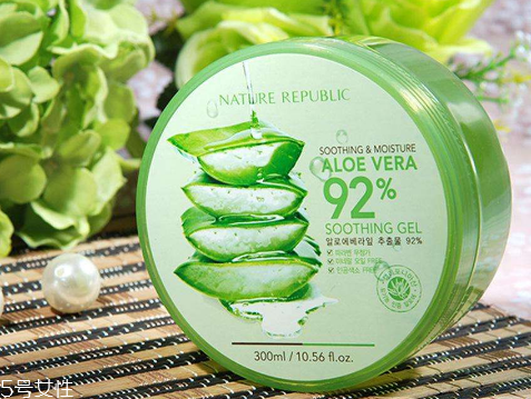 油皮能用蘆薈膠嗎？油性皮膚能用蘆薈膠嗎？