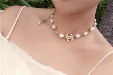 怎樣鑒別珍珠項(xiàng)鏈的真假？珍珠項(xiàng)鏈真假鑒定方法