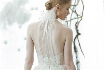 婚紗在哪里買比較好？婚紗應(yīng)該在哪買？