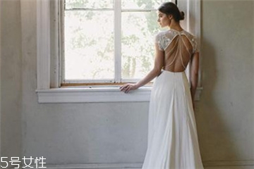 婚紗租一天多少錢？婚紗租金一般是多少？