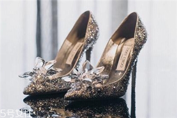 婚鞋可以送人嗎？婚鞋送人好嗎？