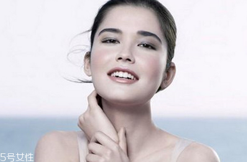 隔離霜用卸妝么 隔離霜用什么卸妝好 隔離霜用卸妝么 隔離霜用什么卸妝好