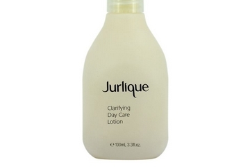 乳液是洗臉的還是擦臉的？