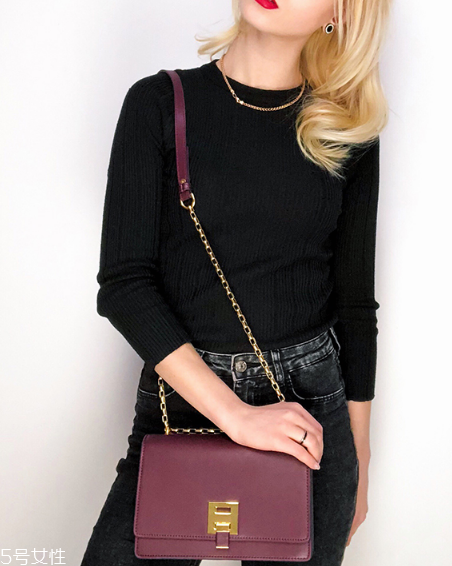 微胖女生背什么包包？微胖女生適合什么包包？