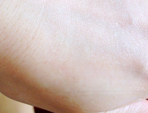 倩碧黃油是乳液還是面霜？倩碧黃油可以當乳液用嗎