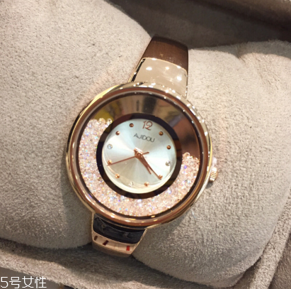 阿吉豆手表多少錢？阿吉豆手表什么價位？