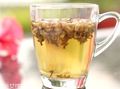 梅花可以泡水喝嗎？梅花泡水的功效