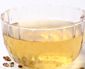 梅花可以泡水喝嗎？梅花泡水的功效