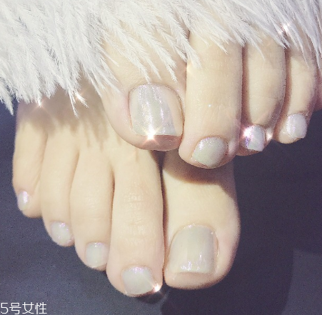 婚紗美甲圖片2022新款式 簡單優(yōu)雅時尚7款婚紗美甲 婚紗美甲圖片2022新款式 簡單優(yōu)雅時尚7款婚紗美甲