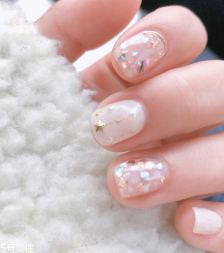 婚紗美甲圖片2022新款式 簡單優(yōu)雅時尚7款婚紗美甲 婚紗美甲圖片2022新款式 簡單優(yōu)雅時尚7款婚紗美甲