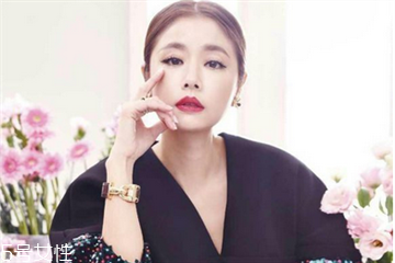 皮膚暗淡無(wú)光發(fā)黃怎么辦 皮膚暗淡無(wú)光澤是什么原因 皮膚暗淡無(wú)光發(fā)黃怎么辦 皮膚暗淡無(wú)光澤是什么原因