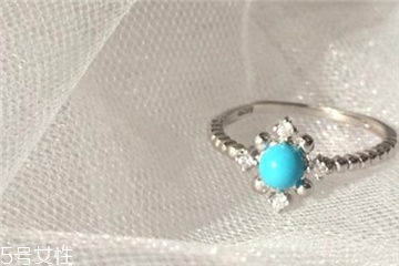 綠松石戒指一般多少錢？綠松石戒指價格