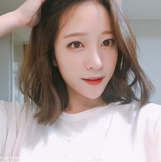 染發(fā)哪種顏色好看 染發(fā)哪種顏色顯白 染發(fā)哪種顏色好看 染發(fā)哪種顏色顯白